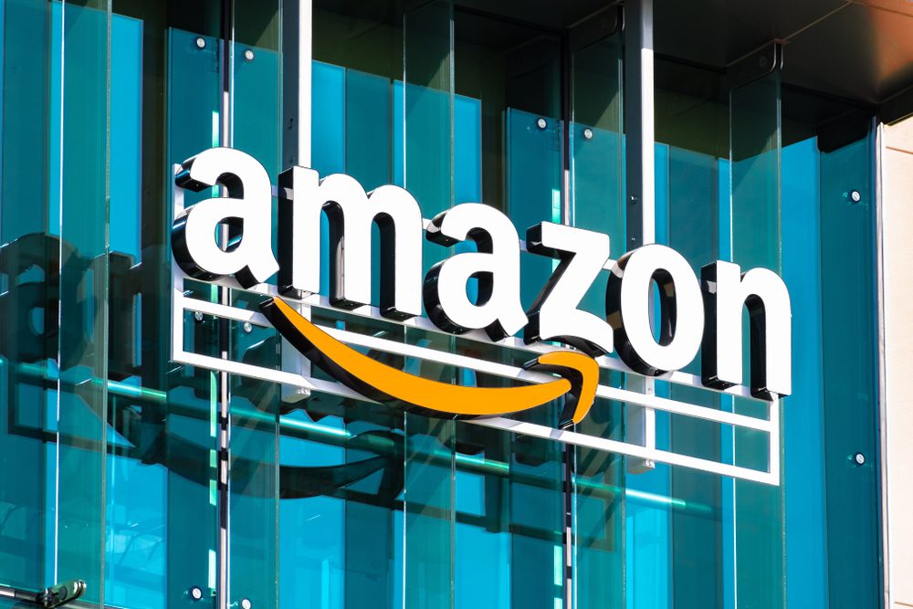 Amazon warehouse, amazon logo, picture of Amazon logo