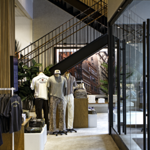Abercrombie & Fitch has opened its new flagship store on Manhattan’s 5th Avenue.