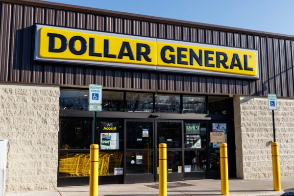 Dollar General financial results paint a somewhat bleak picture for the retailer. But store projects are poised to help the company correct course.